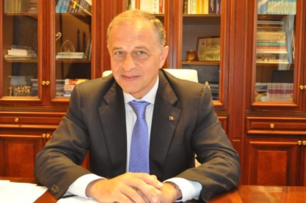 Geoană, mesaj către români: Aş vrea să văd că dispare 